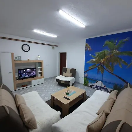 Apartman Tanja *